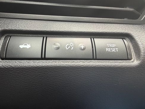 Certified 2022 Nissan Altima 2.5 SR FWD image 25