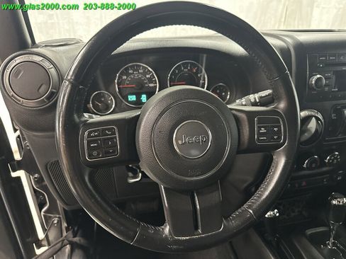 Used 2018 Jeep Wrangler Unlimited Sport S image 4