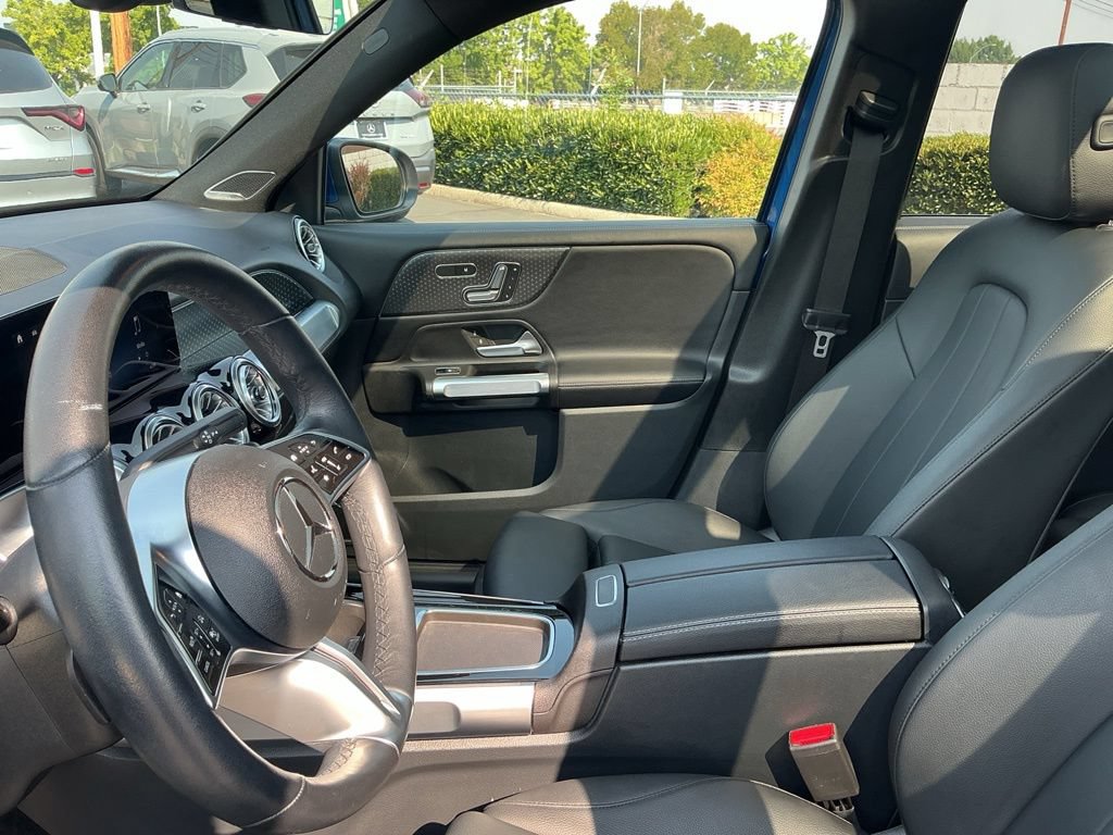 Certified 2024 Mercedes-Benz GLB 250 4MATIC image 13