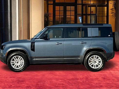 New 2026 Land Rover Defender 110 S AWD/4WD image 2