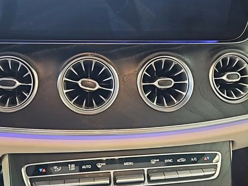 Used 2018 Mercedes-Benz E 400 Coupe image 22