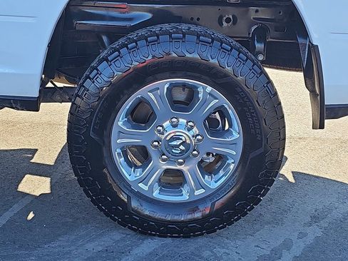 Used 2024 RAM 2500 Big Horn image 35