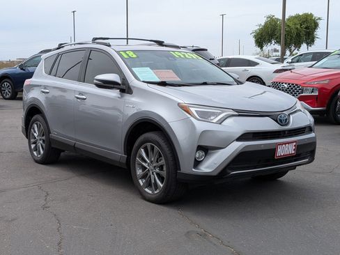Used 2018 Toyota RAV4 Limited w/ Advanced Technology Package AWD/4WD image 3