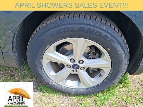 Certified 2018 Ford Edge SE image 10