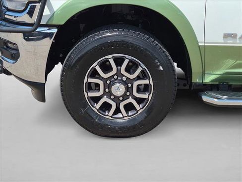 Used 2022 RAM 2500 Limited RWD image 9