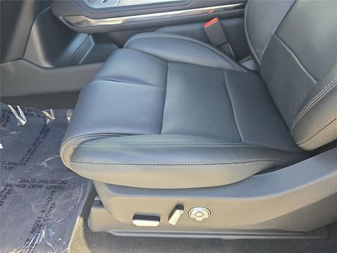 New 2026 Lincoln Navigator Reserve w/ Jet Appearance Package AWD/4WD image 19