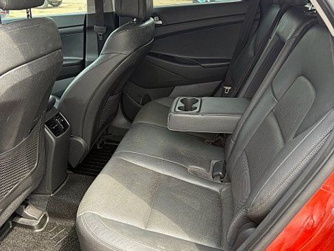Used 2016 Hyundai Tucson Limited AWD/4WD image 13