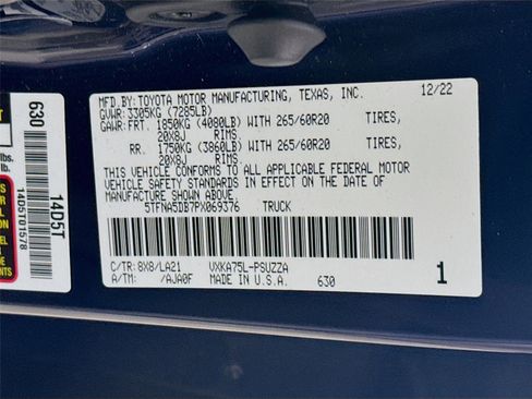 Used 2023 Toyota Tundra Platinum image 28