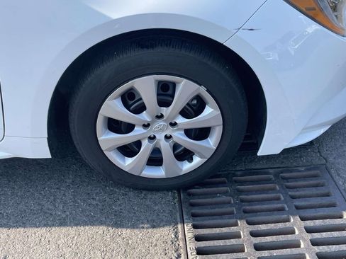 Used 2024 Toyota Corolla LE FWD image 26