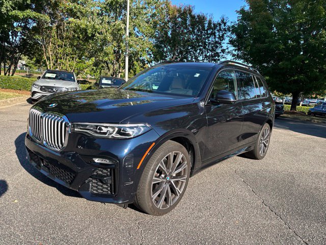 Used 2021 BMW X7 xDrive40i w/ M Sport Package AWD/4WD image 1
