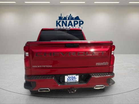 Used 2022 Chevrolet Silverado 1500 High Country image 2