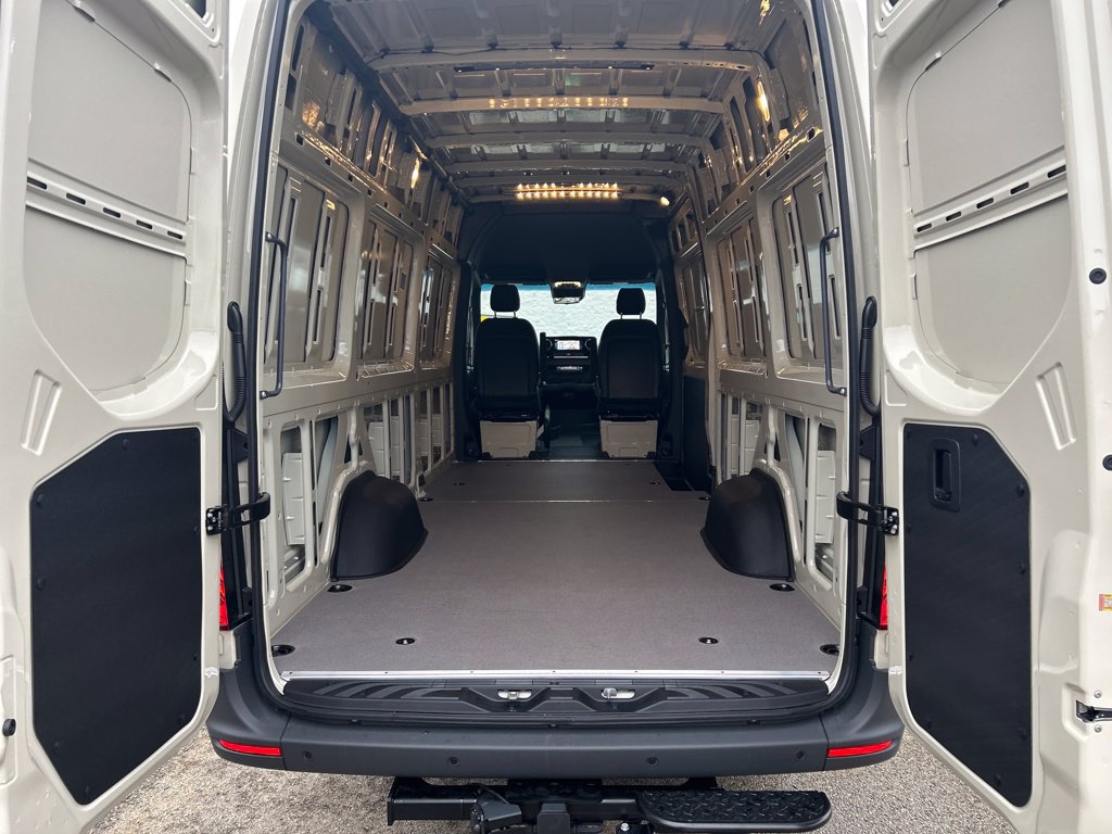 New 2026 Mercedes-Benz Sprinter 2500 image 19