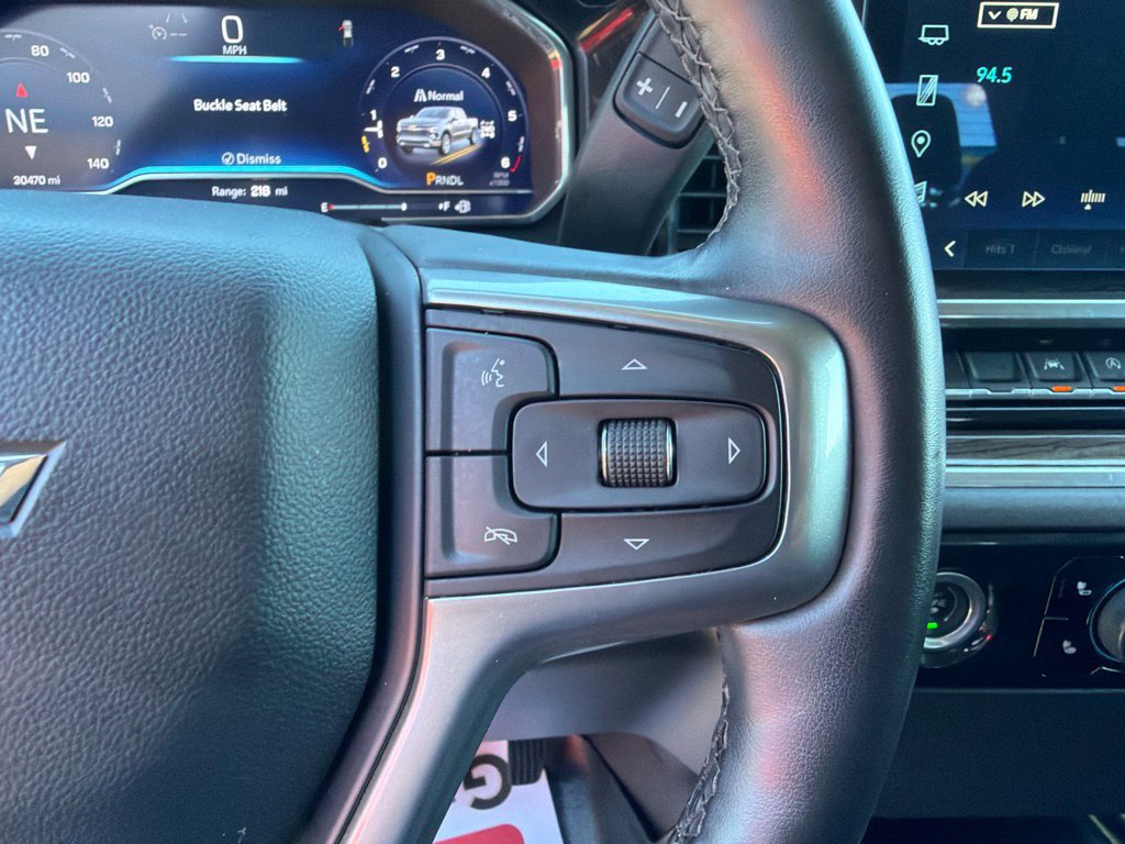 Used 2024 Chevrolet Silverado 1500 LT AWD/4WD image 23