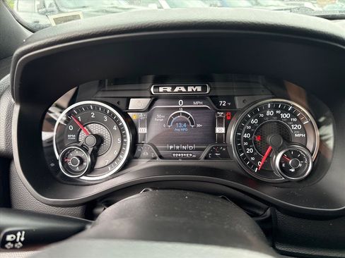 Used 2022 RAM 1500 Big Horn AWD/4WD image 19