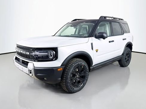 New 2026 Ford Bronco Sport Badlands w/ Sasquatch Badlands Package image 3