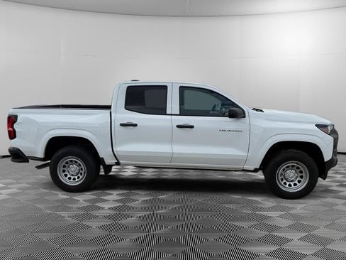 New 2025 Chevrolet Colorado W/T image 6