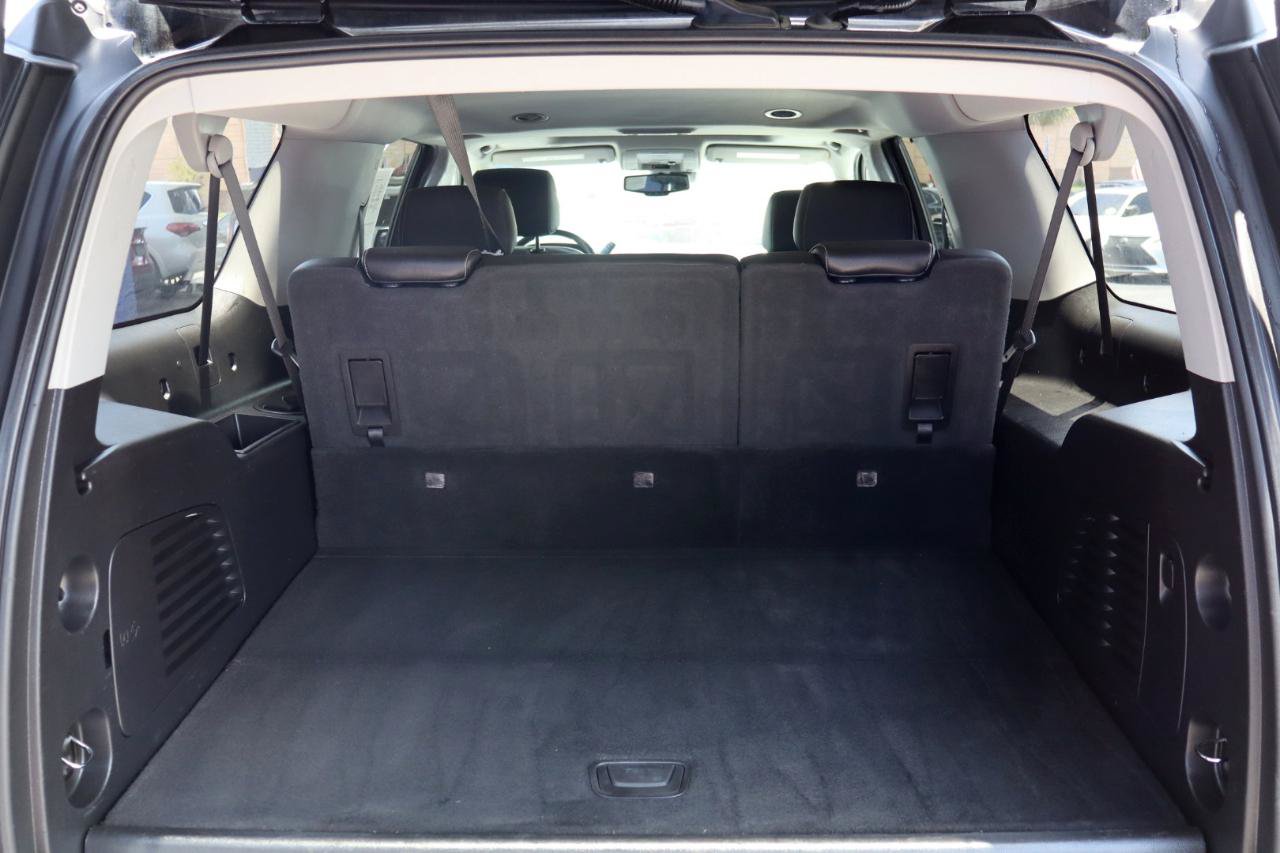 Used 2019 Chevrolet Suburban LT AWD/4WD image 10