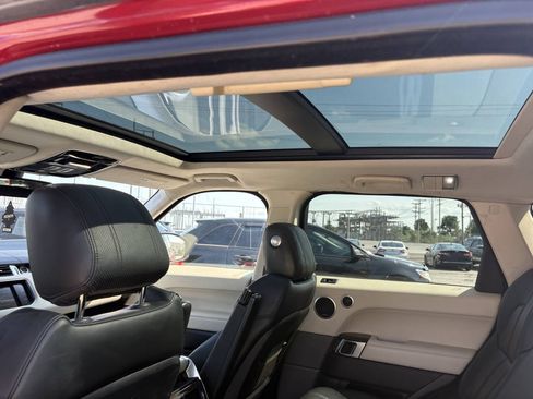 Used 2015 Land Rover Range Rover Sport HSE AWD/4WD image 17