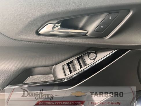 Used 2025 Chevrolet Equinox LT FWD image 26