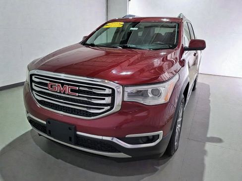 Used 2018 GMC Acadia SLE image 11