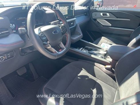 Used 2025 Ford Explorer ST w/ Sun And Sound Package AWD/4WD image 4