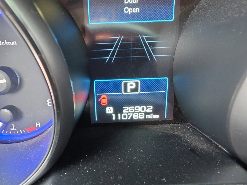 Used 2019 Subaru Outback 3.6R Touring AWD/4WD image 12