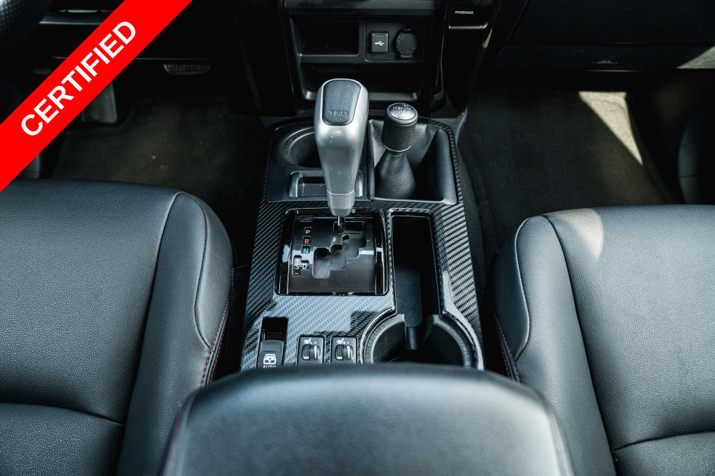 Used 2024 Toyota 4Runner TRD Off-Road Premium AWD/4WD image 23