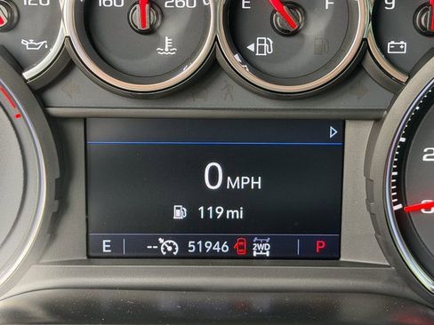 Used 2021 Chevrolet Silverado 2500 LTZ w/ Z71 Off-Road Package image 12