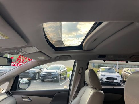 Used 2016 Honda Odyssey EX-L image 9