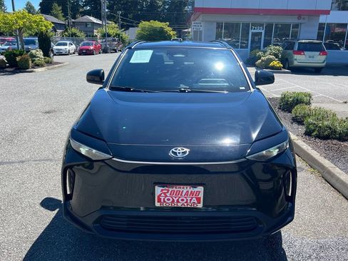 Used 2024 Toyota bZ4X AWD w/ Weather Package image 5