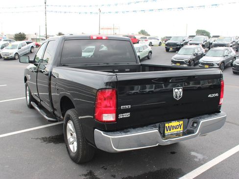 Used 2021 RAM 1500 Classic SLT AWD/4WD image 6