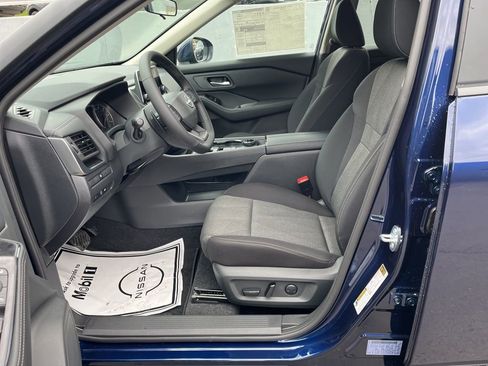 New 2026 Nissan Rogue SV AWD/4WD image 22