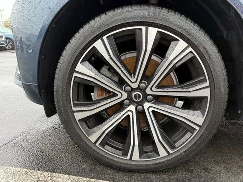 Used 2023 Volvo XC60 T8 Ultimate w/ Climate Package image 6