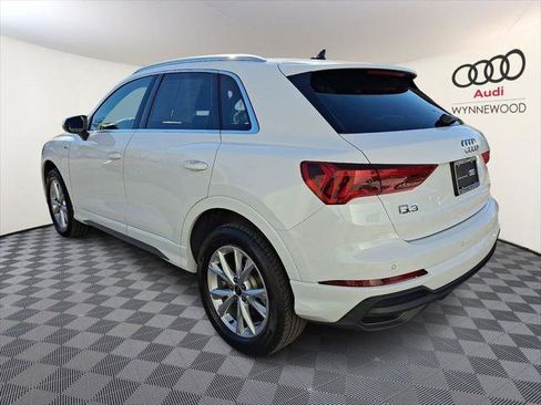Certified 2025 Audi Q3 2.0T Premium w/ Convenience Package AWD/4WD image 5
