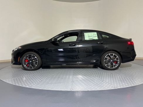 Used 2025 BMW M235i xDrive w/ Premium Package AWD/4WD image 2