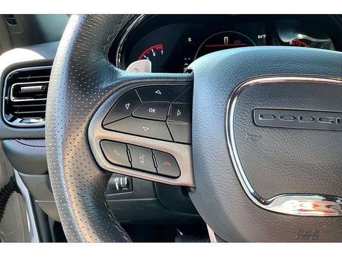 Used 2025 Dodge Durango GT AWD/4WD image 18