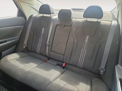Used 2024 Hyundai Elantra SEL w/ Convenience Package FWD image 13