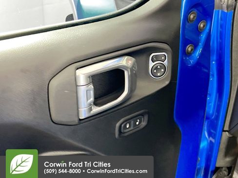 Used 2022 Jeep Wrangler Rubicon w/ LED Lighting Group image 11