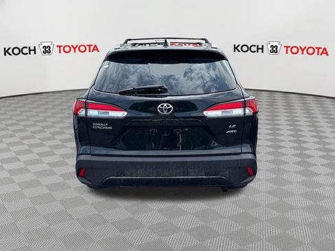 Used 2023 Toyota Corolla Cross LE w/ Moonroof Package AWD/4WD image 6