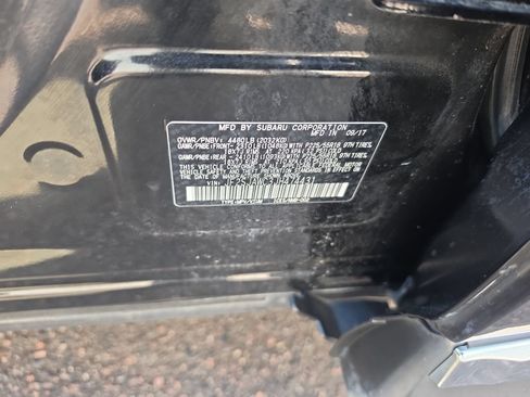 Used 2018 Subaru Forester 2.5i Touring AWD/4WD image 30