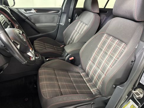 Used 2013 Volkswagen GTI 4-Door FWD image 11