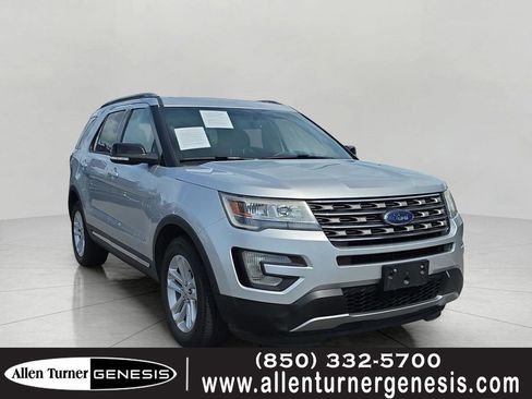 Used 2016 Ford Explorer XLT w/ Equipment Group 201A FWD image 1