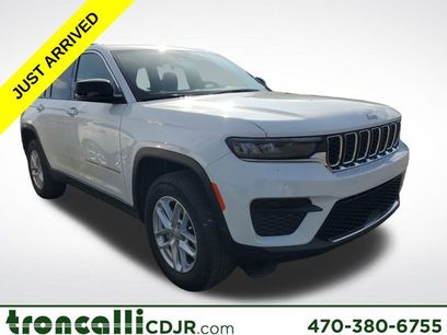 Used 2025 Jeep Grand Cherokee Laredo X w/ Luxury Tech Group I