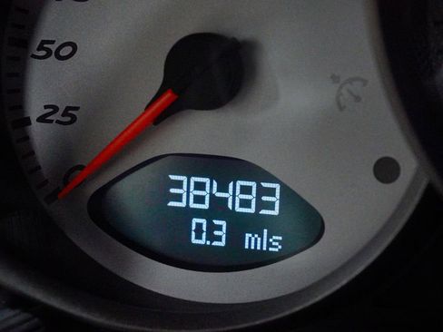 Used 2006 Porsche Cayman S image 12