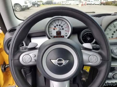 Used 2009 MINI Cooper Hardtop image 13