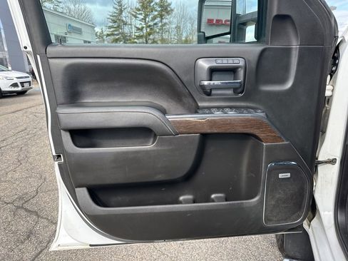 Used 2017 GMC Sierra 3500 Denali w/ Duramax Plus Package AWD/4WD image 16