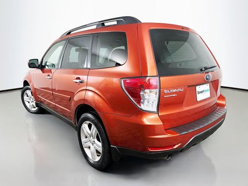 Used 2010 Subaru Forester 2.5X Limited AWD/4WD image 5