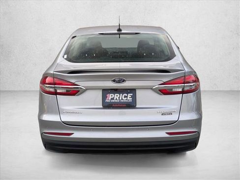 Used 2020 Ford Fusion Energi Titanium image 7