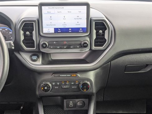 Used 2024 Ford Bronco Sport Big Bend image 17