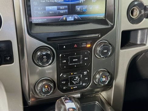 Used 2014 Ford F150 FX4 w/ Equipment Group 402A Luxury AWD/4WD image 14